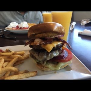 Meet your Posher, Chase